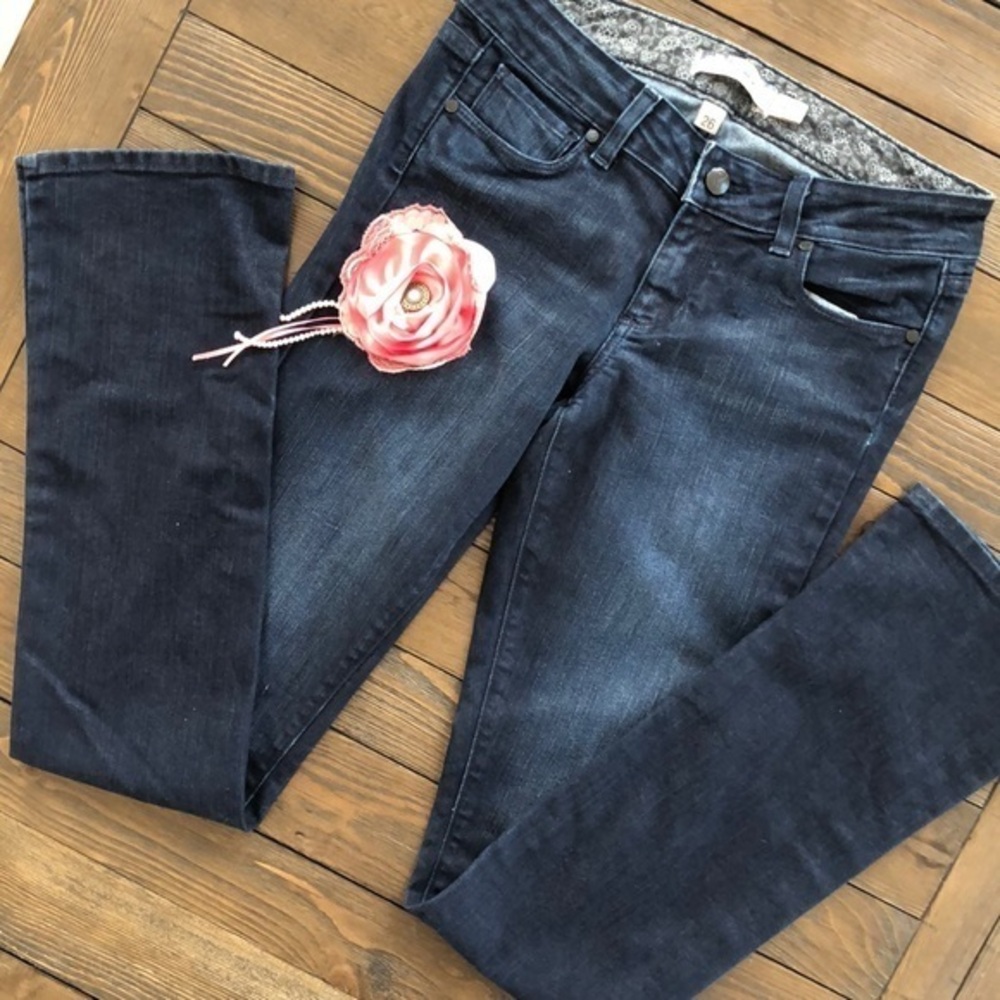 Paige Laguna like new dark wash bootcut jeans